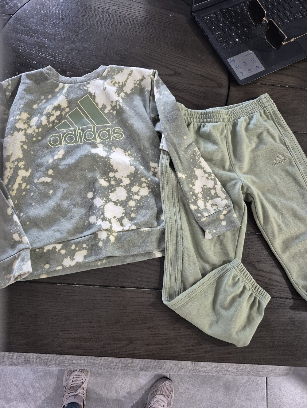 Adidas Jogger Set